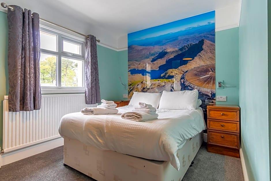 Padarn Hotel 2