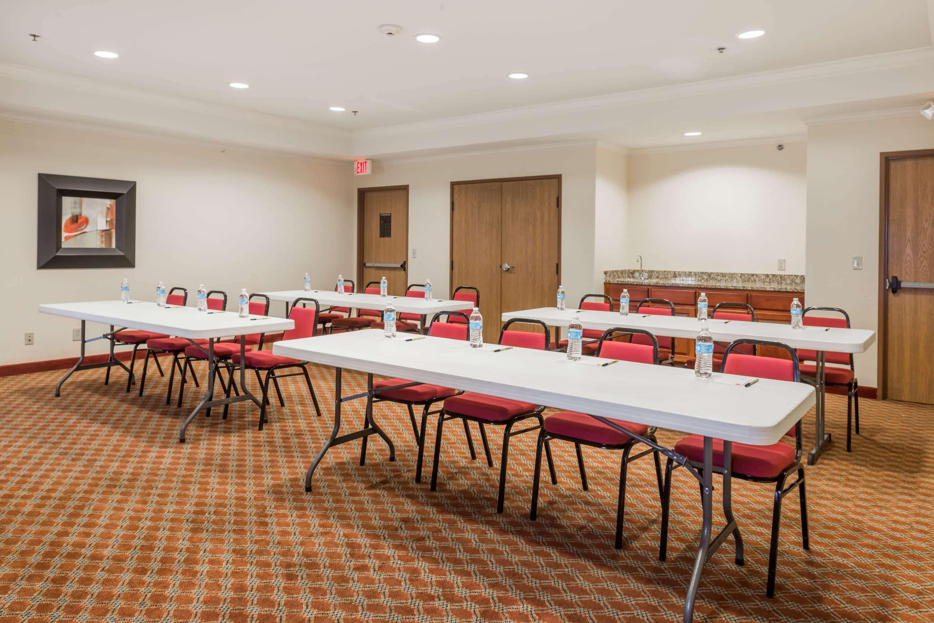 Super 8 By Wyndham St Robert Ft Leonard Wood Area 1
