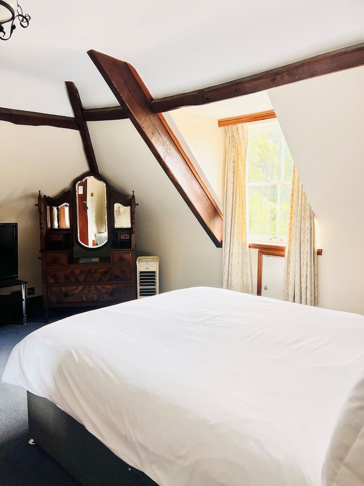 The Eagle House Hotel 1