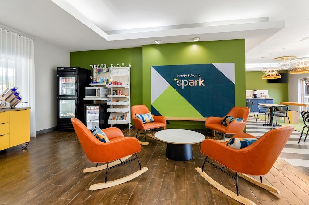 Spark by Hilton Salem East Electric Road 2