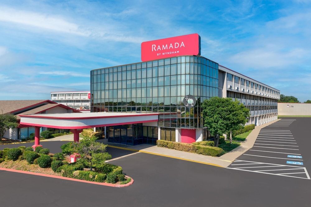 Ramada by Wyndham Tulsa Broken Arrow 1