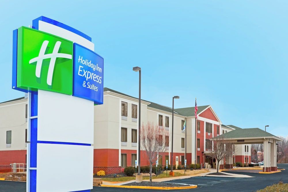 Holiday Inn Express & Suites CARNEYS POINT - PENNSVILLE by IHG 1