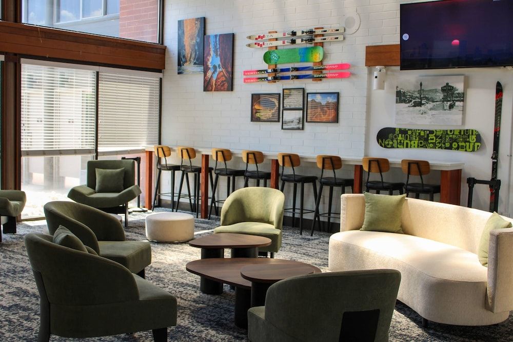 The Cairn Hotel, an Ascend Collection Hotel 1