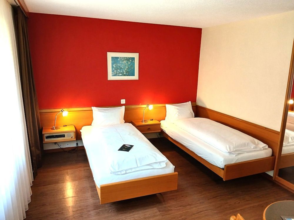 Hotel Sportcenter Fünf Dörfer AG 1