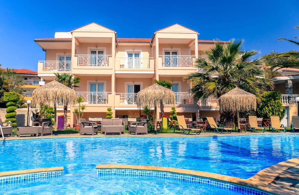 Potos Hotel 1