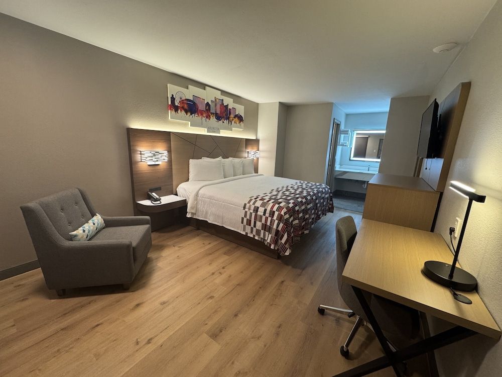 Red Roof Inn Arlington - Entertainment District 1