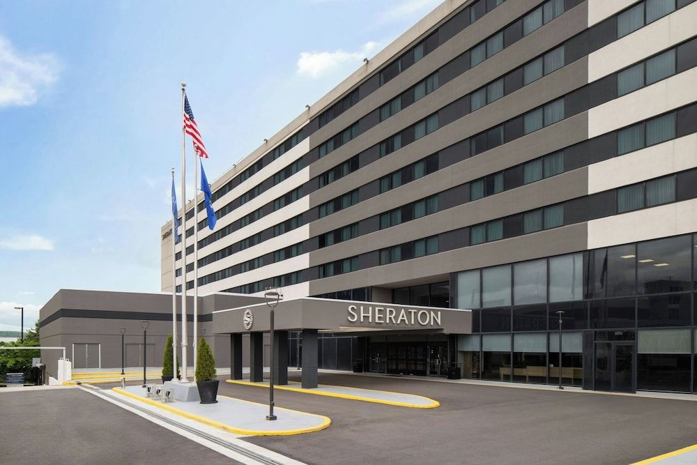 Sheraton Hartford Hotel at Bradley Airport 1