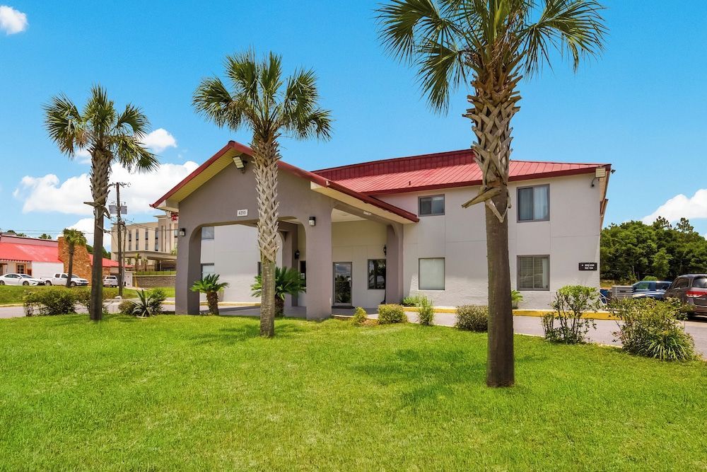 Red Roof Inn Crestview 1