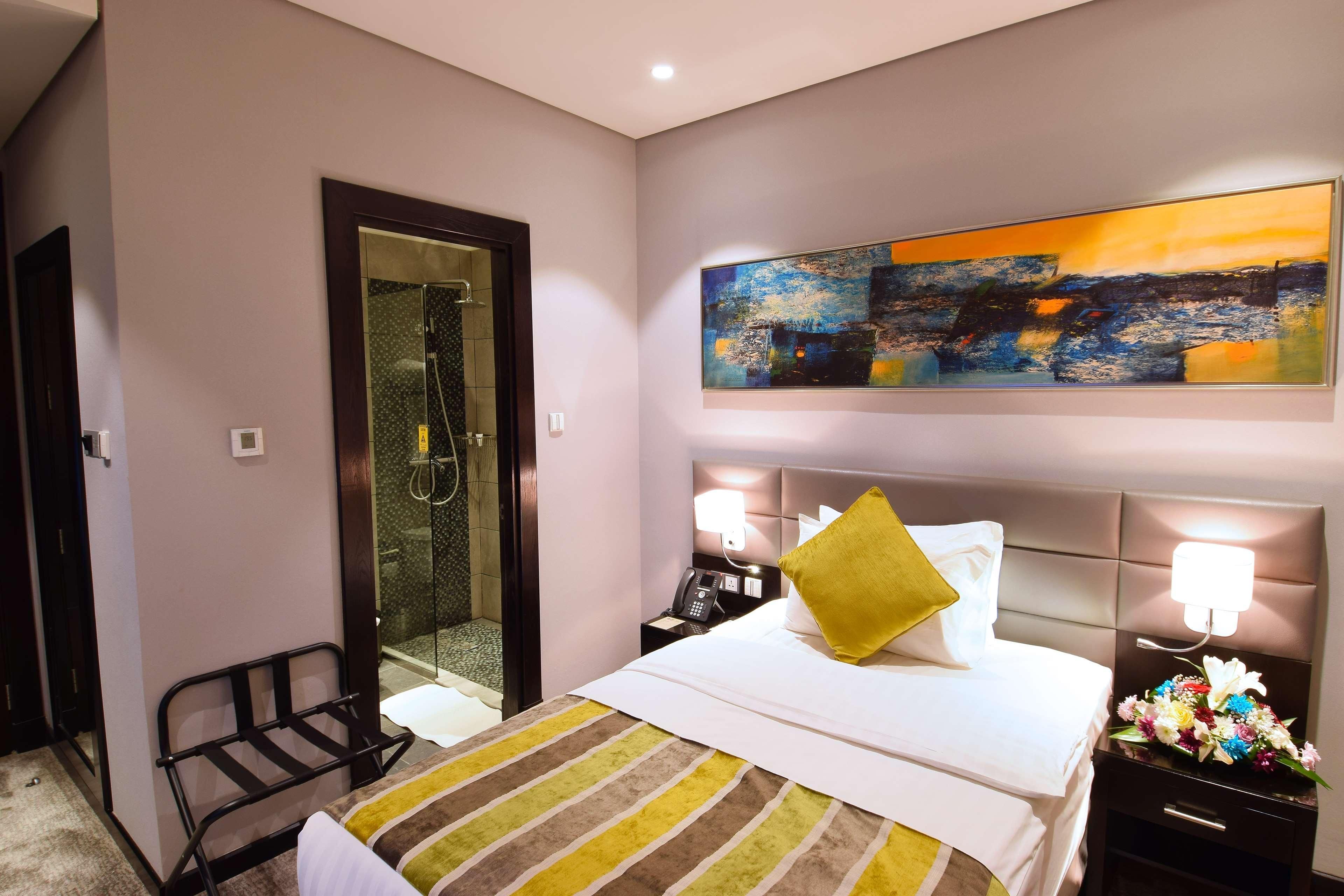 Best Plus Aurora Hotel 1