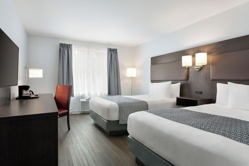 Travelodge by Wyndham Rigaud 1
