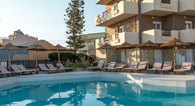 Hotel Haris on the beach 2