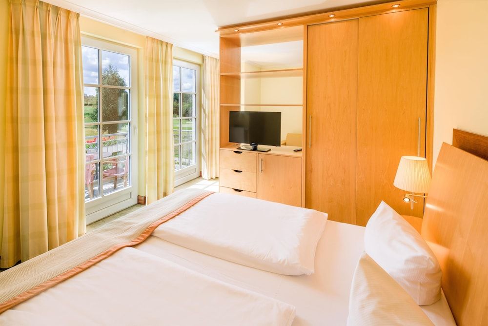 Best Western Premier Castanea Resort Hotel 2