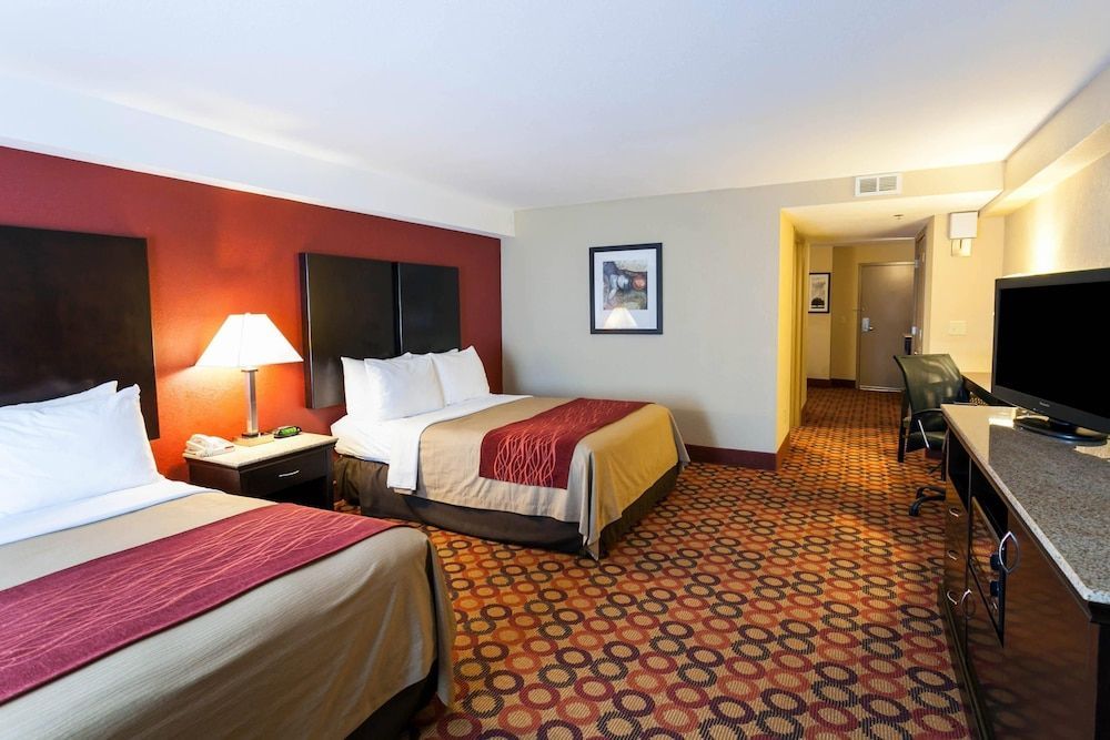 Comfort Inn & Suites Statesville - Mooresville 1