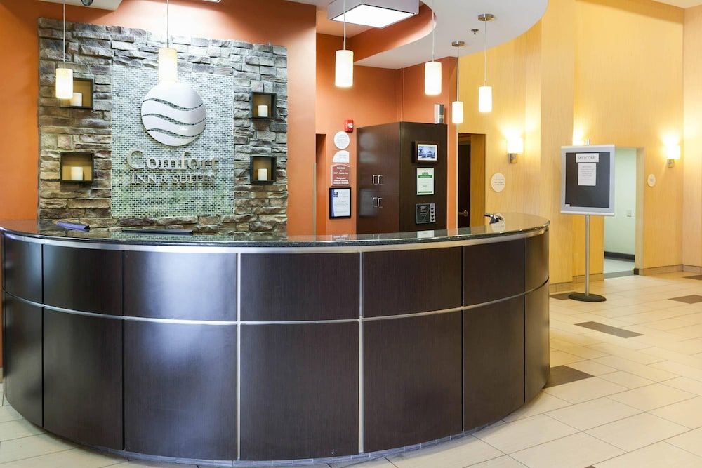 Comfort Inn & Suites Statesville - Mooresville 2