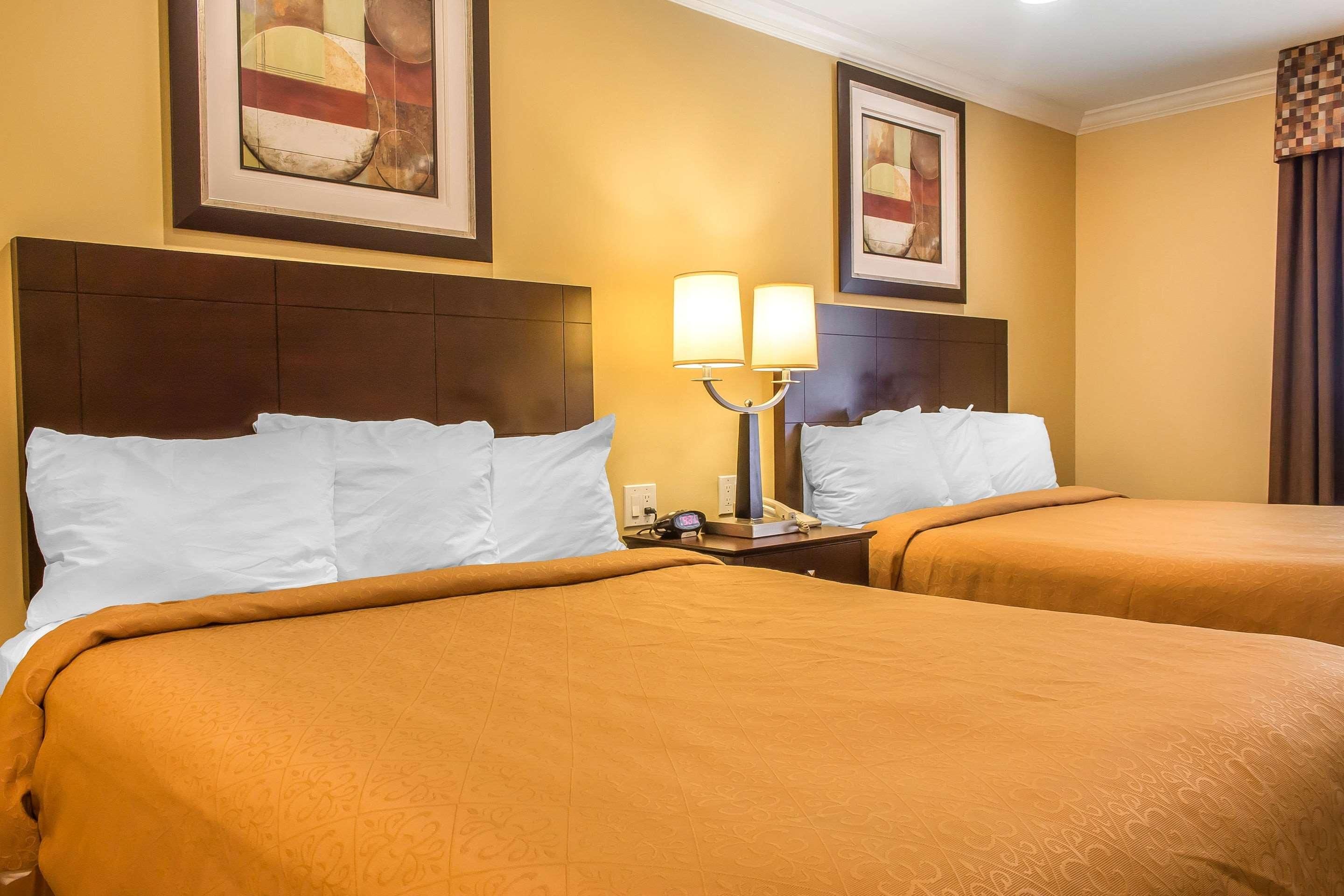 Quality Inn Near Mountain Creek 1