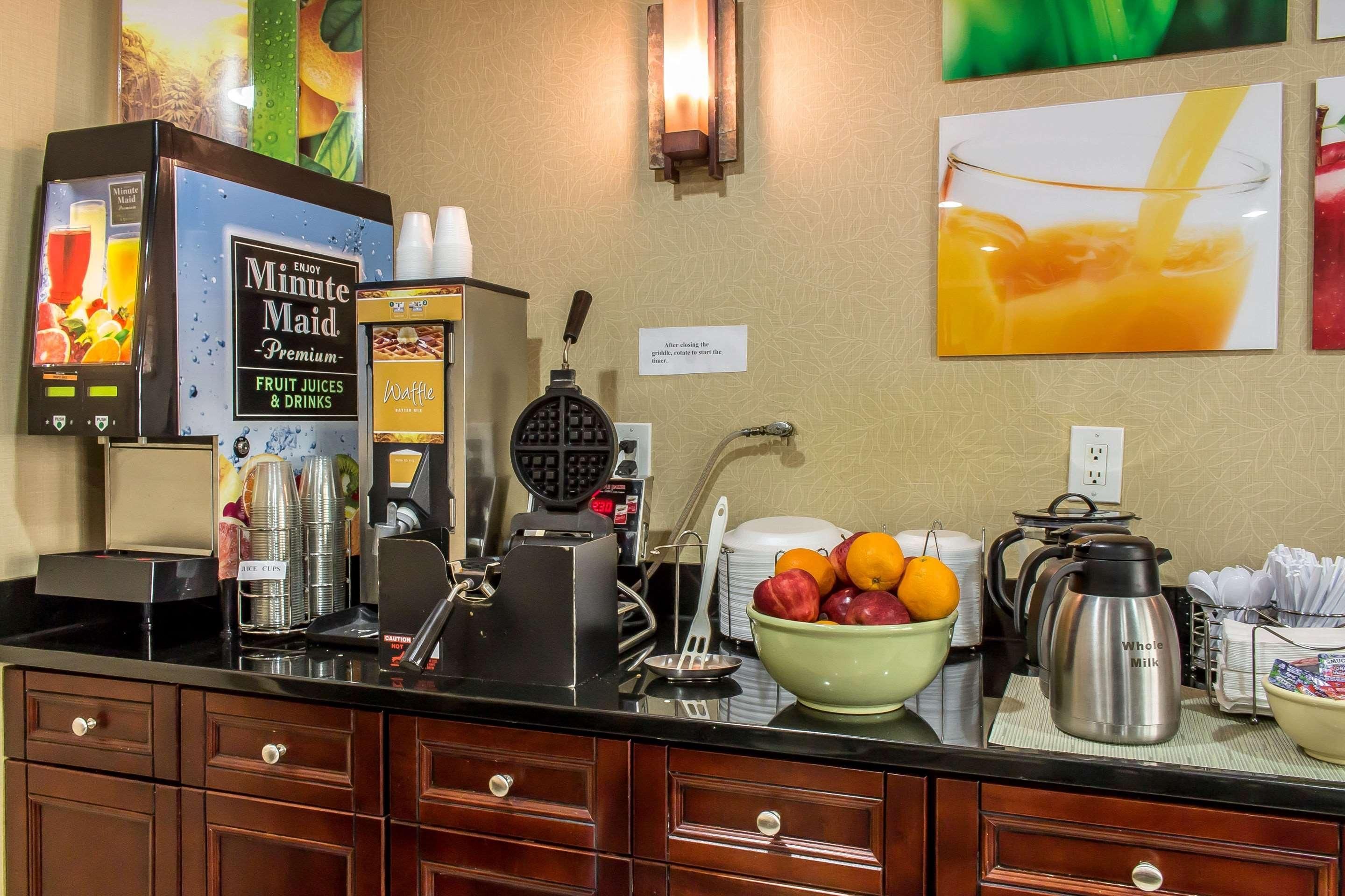 Quality Inn Near Mountain Creek 2