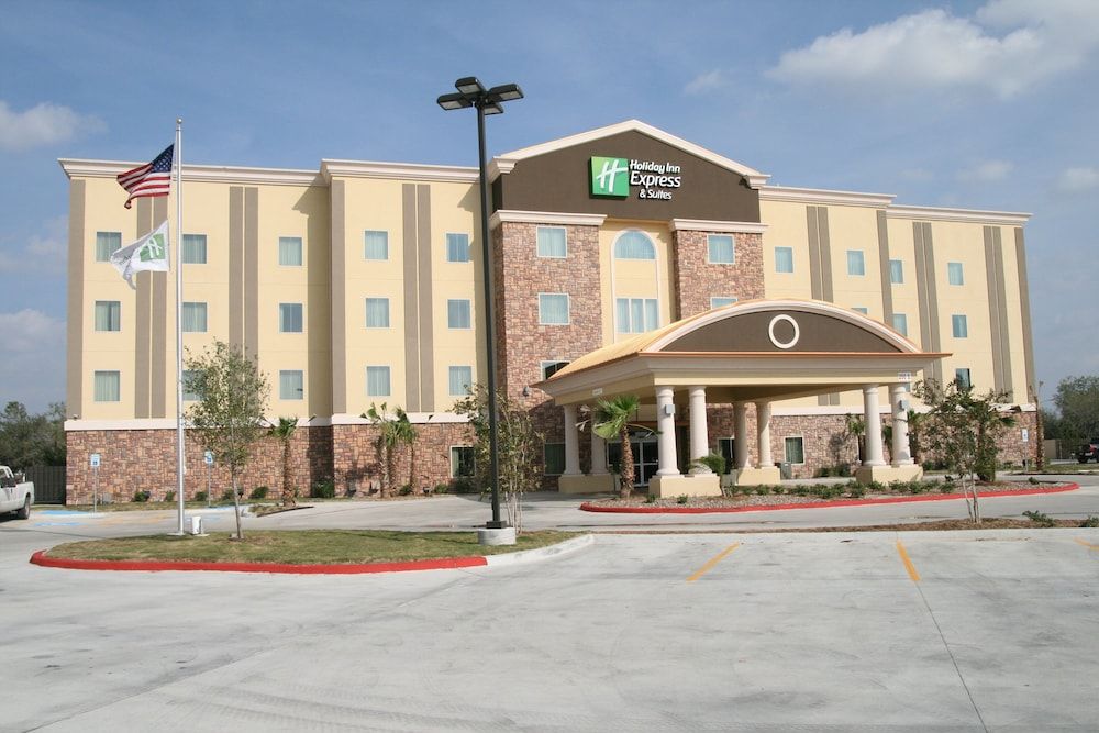 Holiday Inn Express & Suites GEORGE WEST by IHG 1