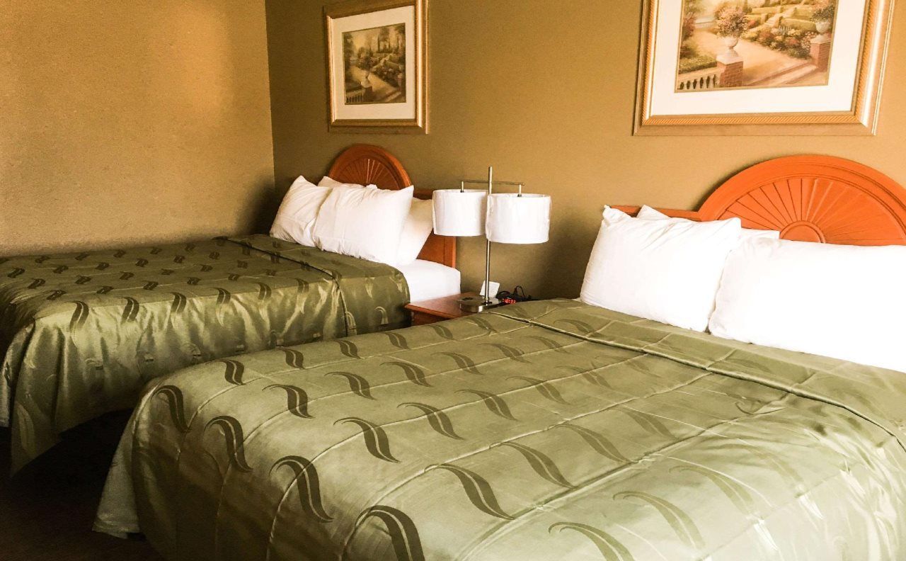 Quality Inn Suites Lincoln Near I-55 2