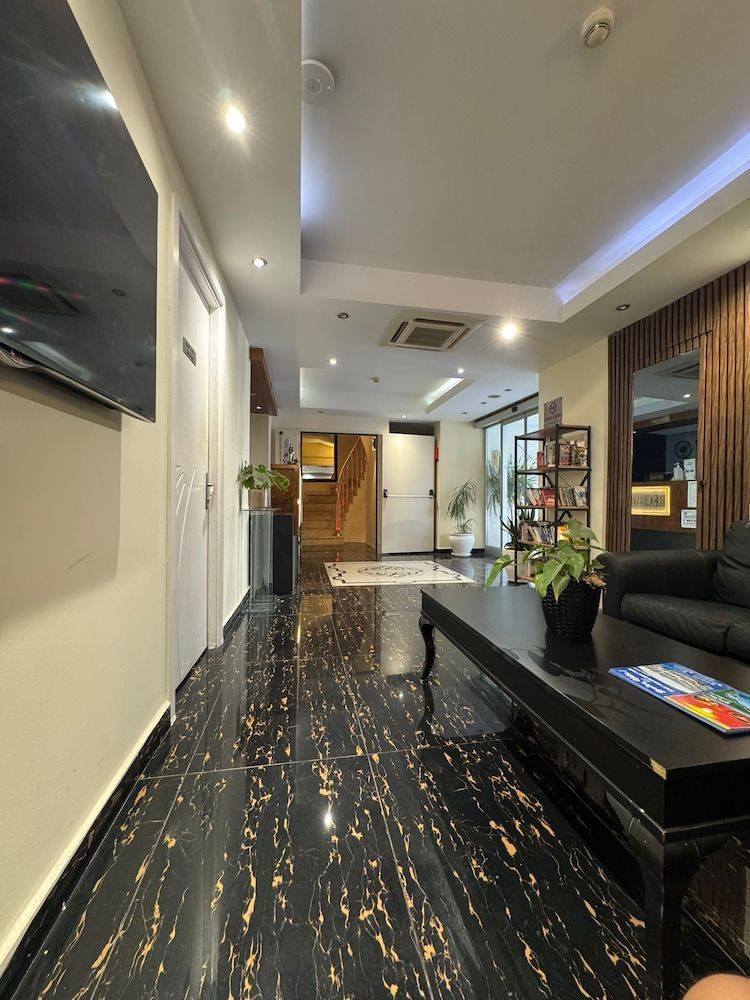 Blueberry Boutique Hotel 2