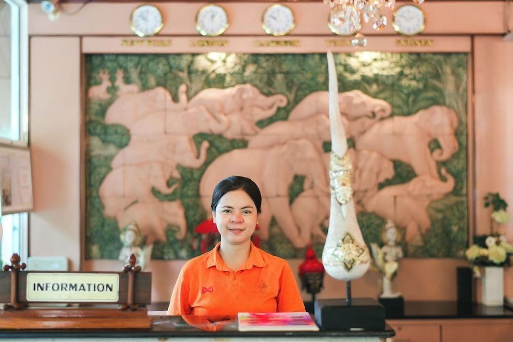 Thai Modern Resort & Spa "Newly Renovated" 2