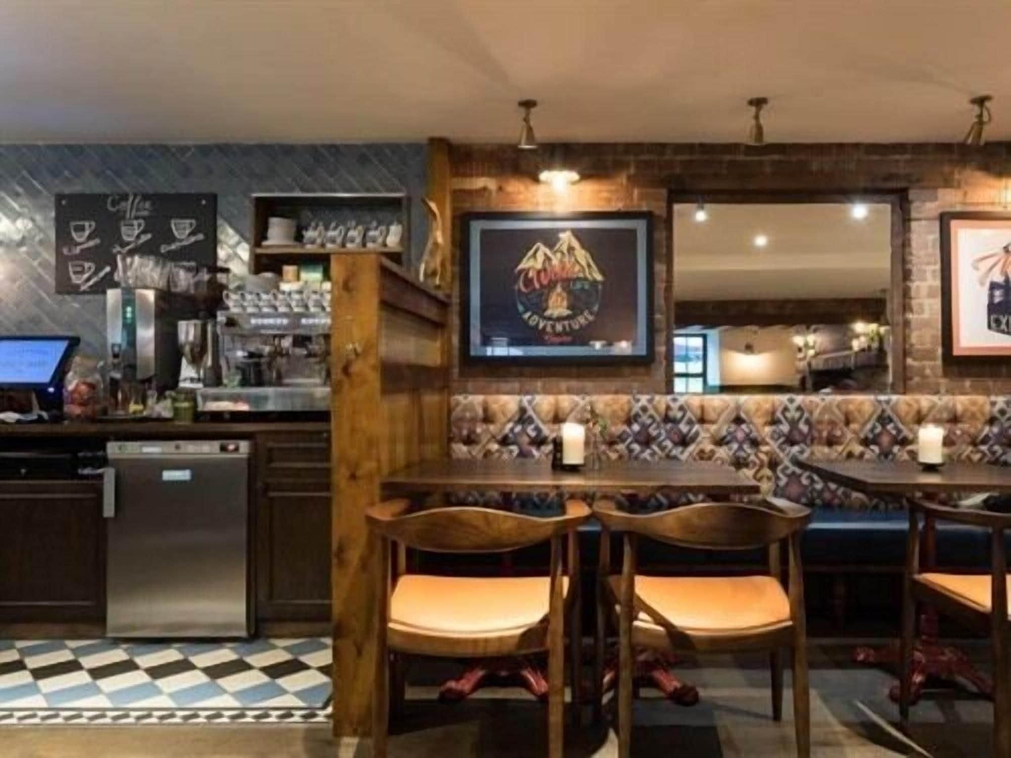 Dartmoor Halfway Inn 1