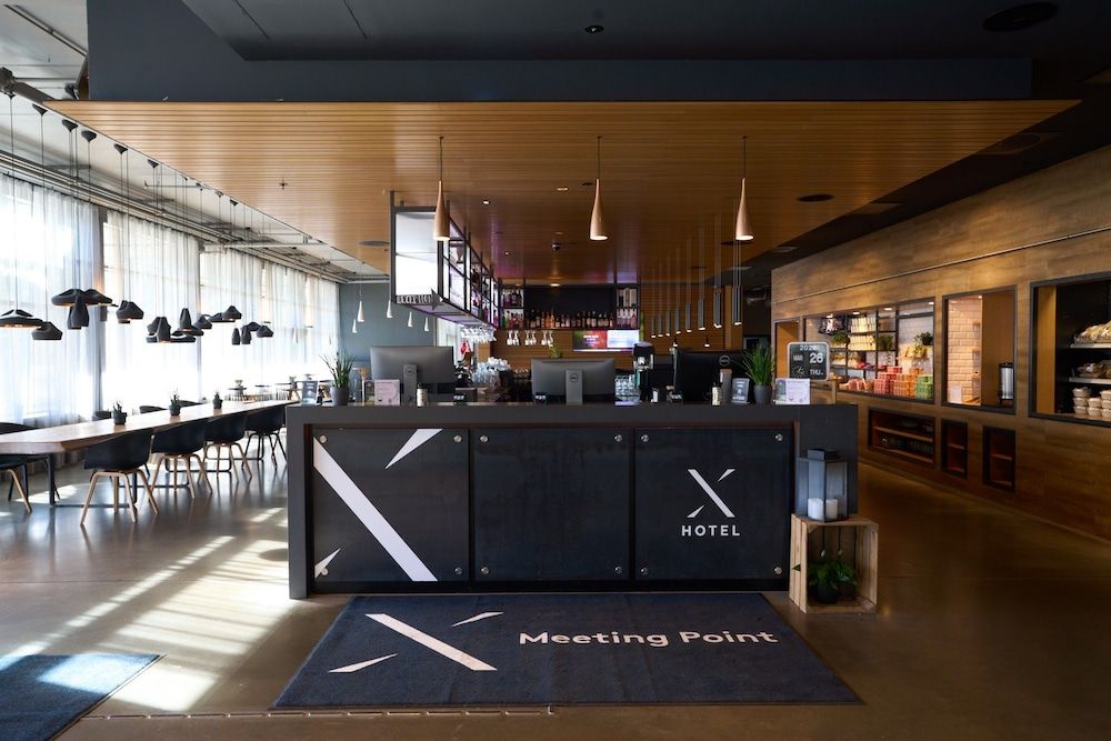 X Hotel 2