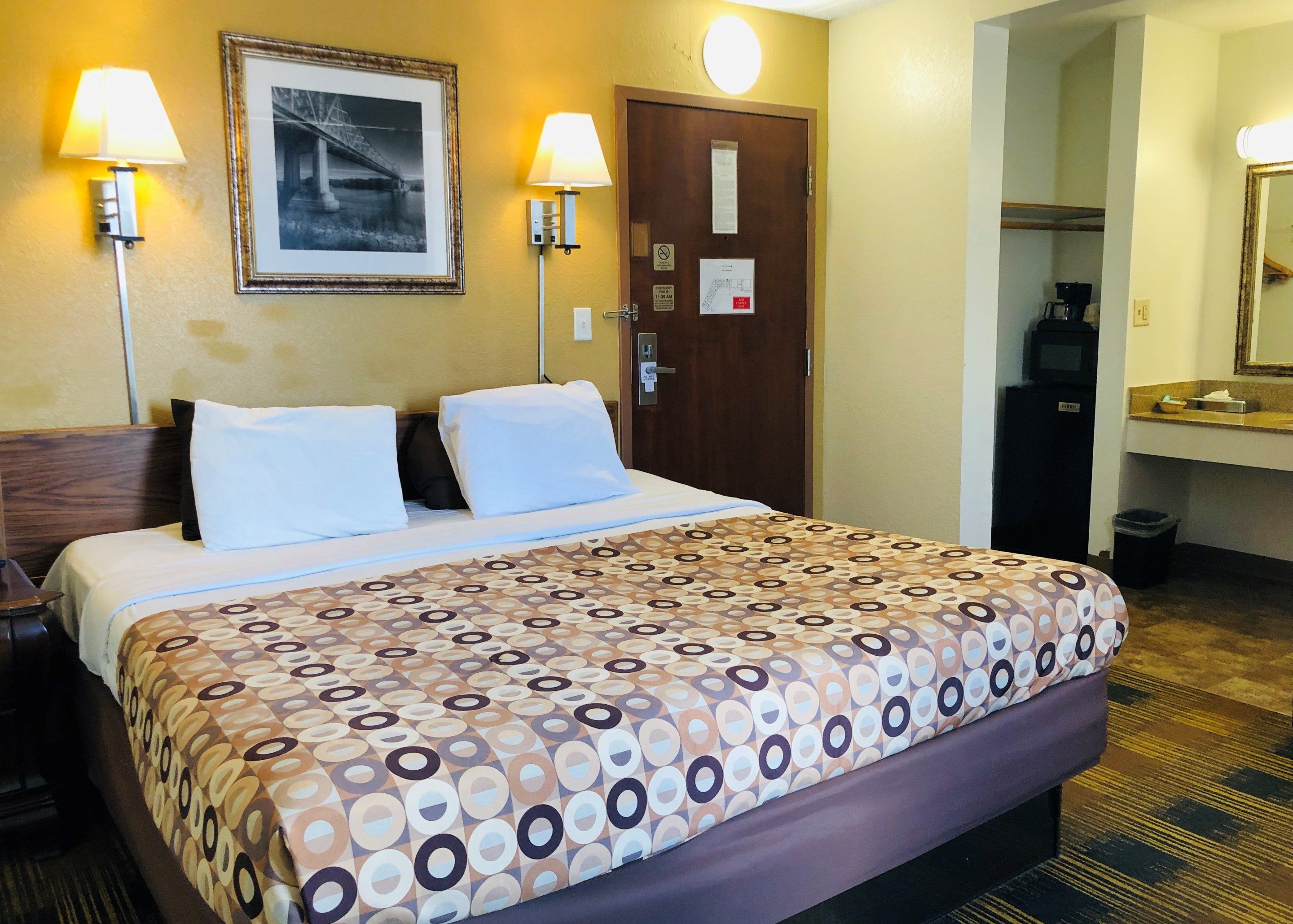 Red Carpet Inn Rochester 2