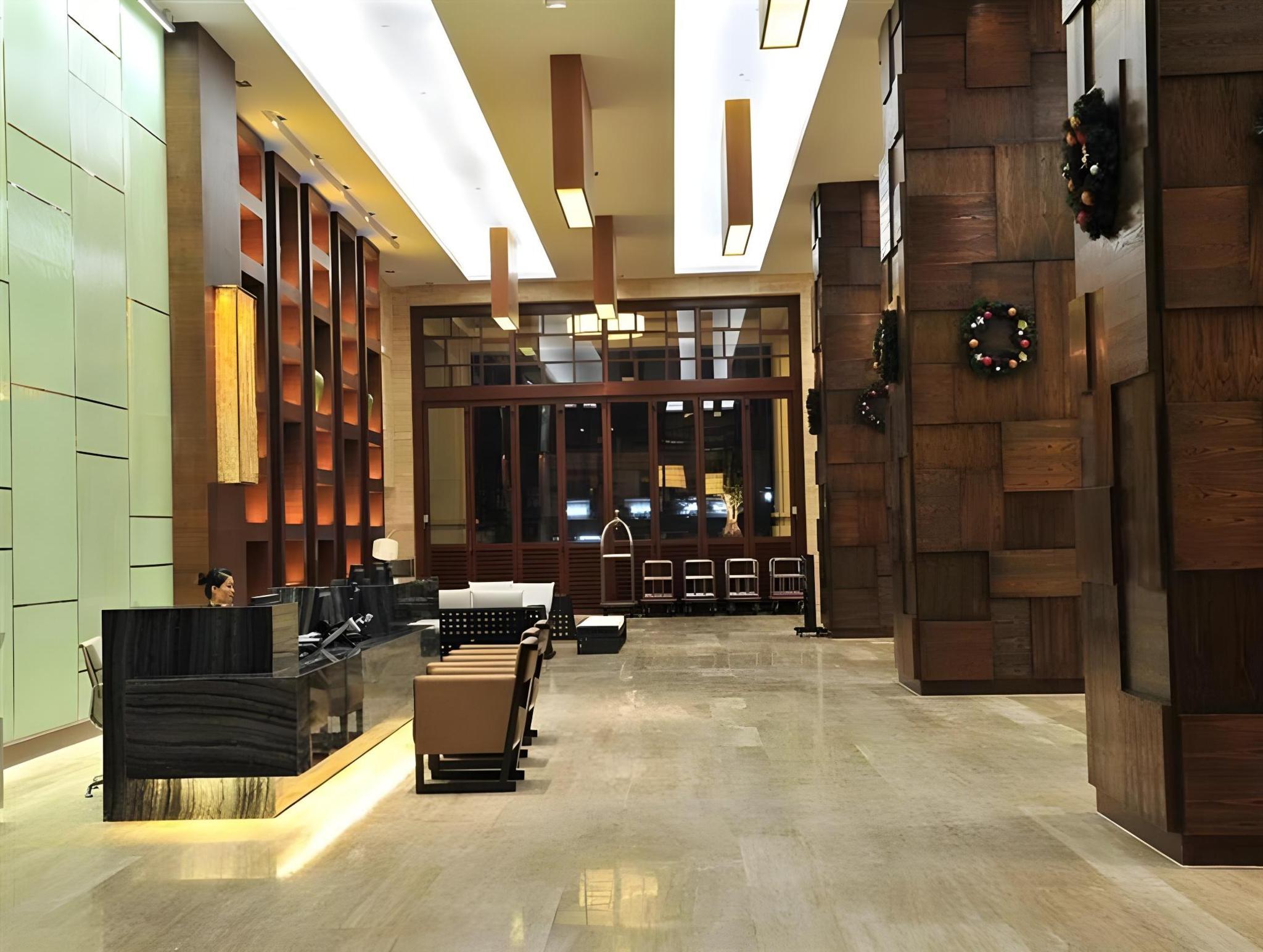 Phoenix Waterside Gloria Resort Sanya 1