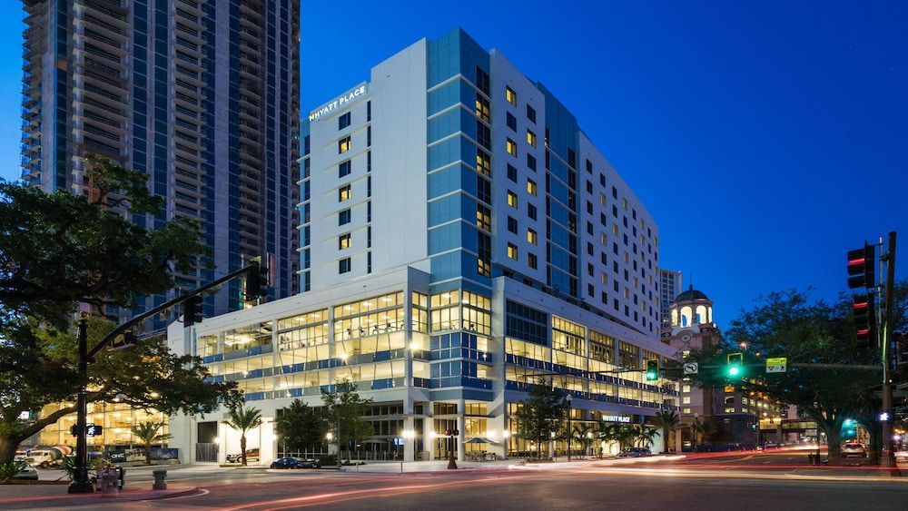 Hyatt Place St. Petersburg/Downtown 1