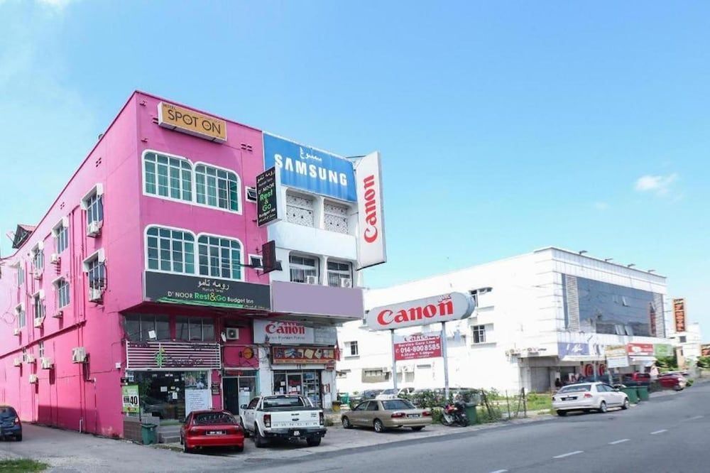 D'Noor Budget Inn 1