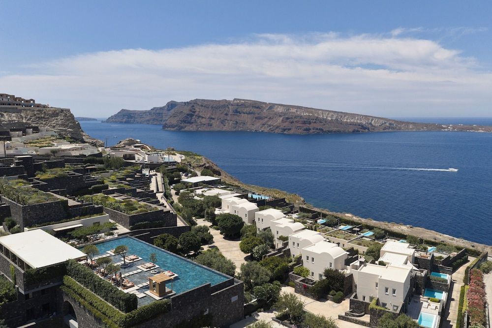 Canaves Epitome - Small Luxury Hotels of the World 1
