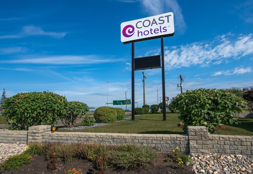 Coast Red Deer Hotel 1