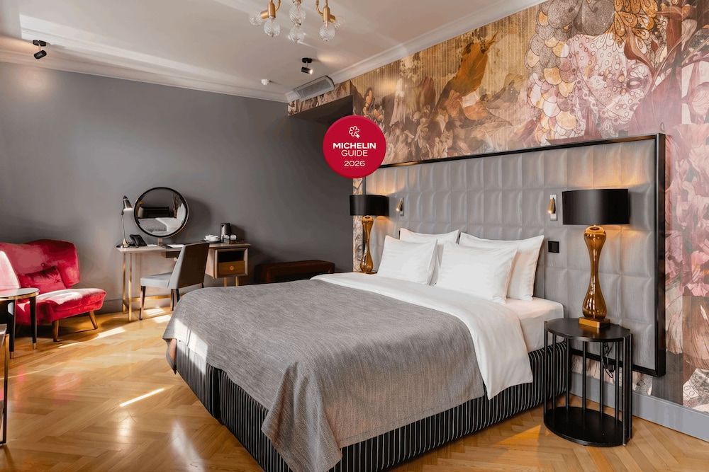 Grand Poet Hotel and SPA by Semarah 1