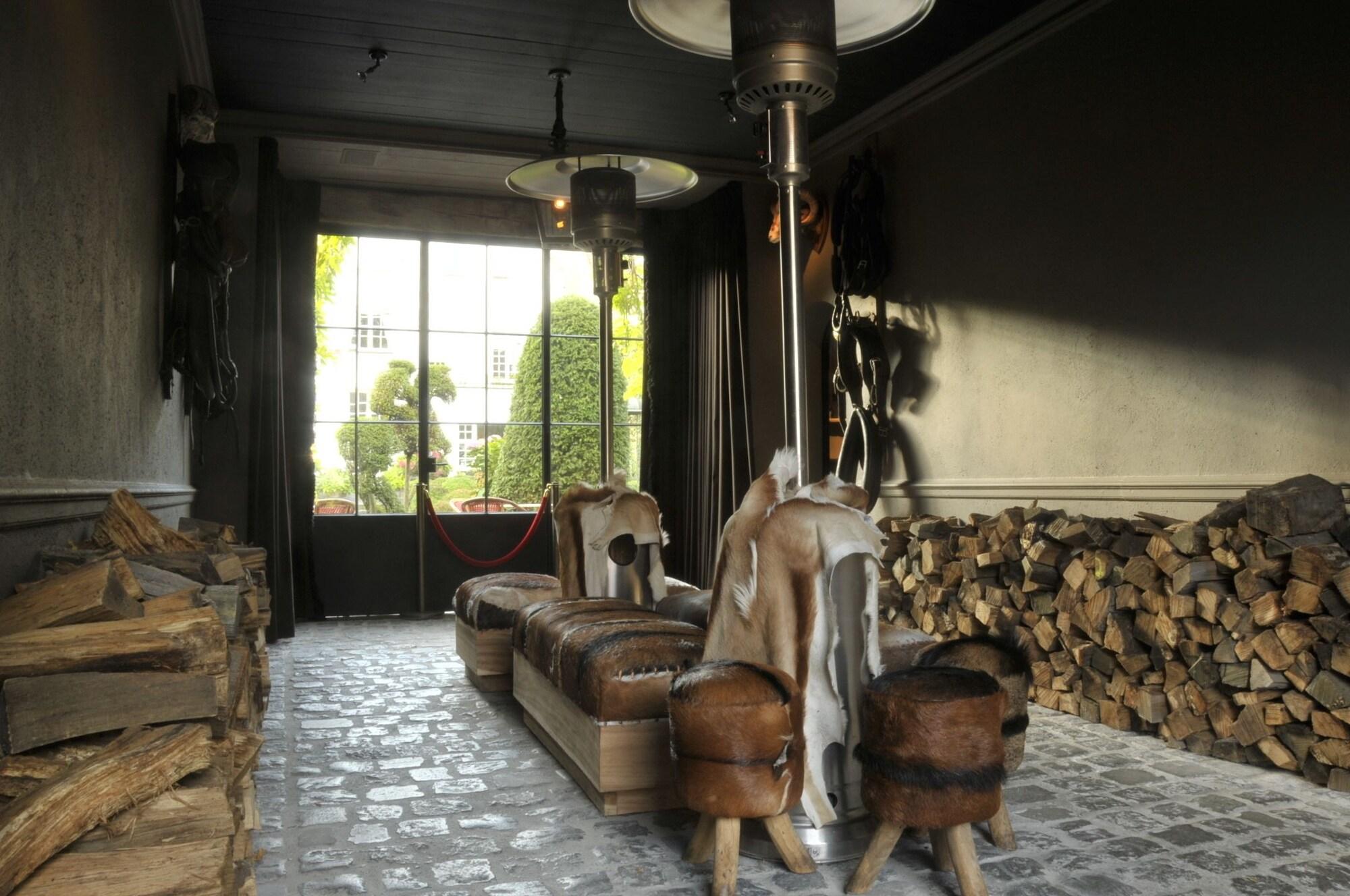 Exclusive Suites The Secret Garden 1