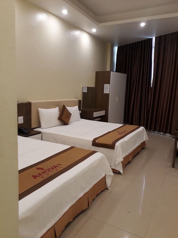 Anova 2 Hotel 1