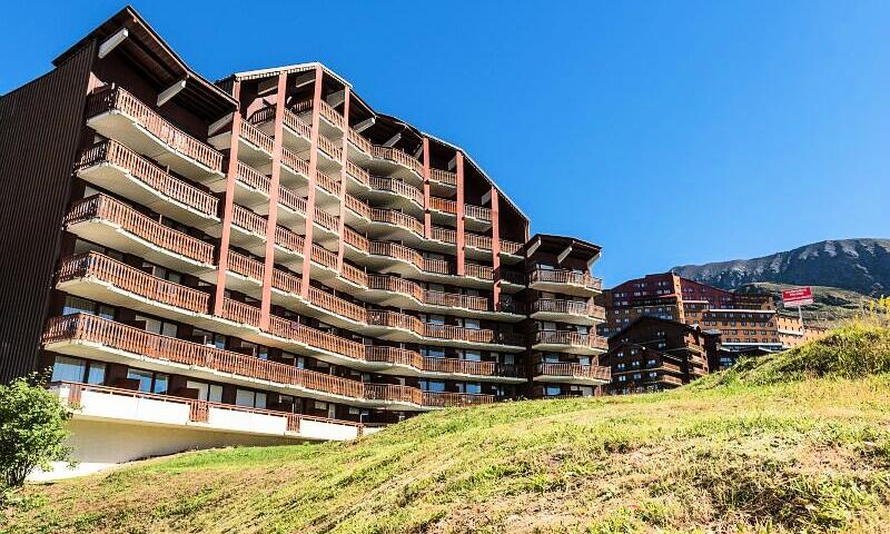 Studio 5 pers. lumineux à 100m des pistes avec balcon, casier à skis et animaux acceptés 2