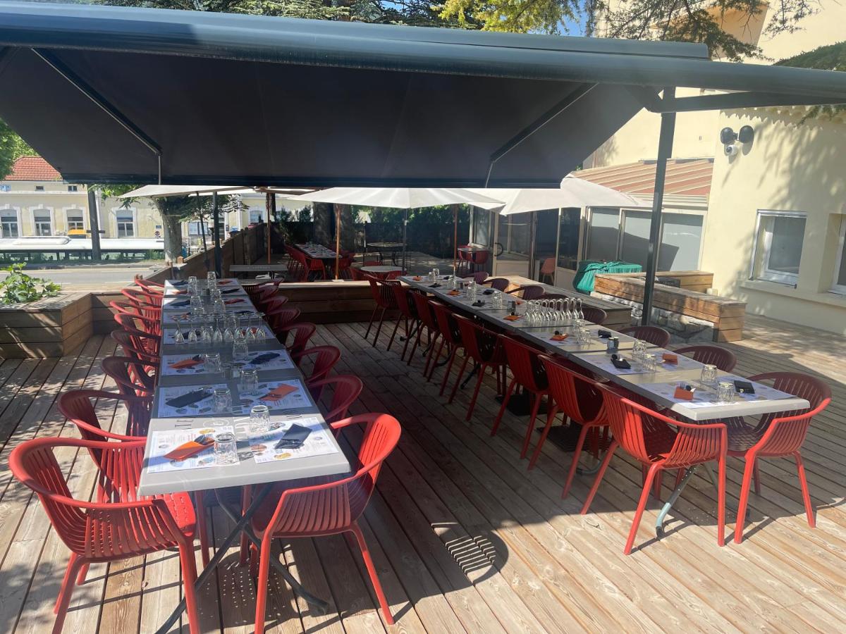 Logis Hotel & Restaurant Le Carnot 2