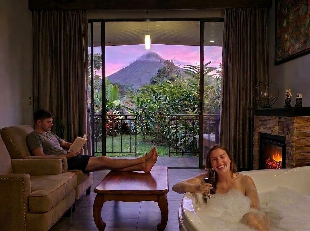 Yellow Tree Suites 1