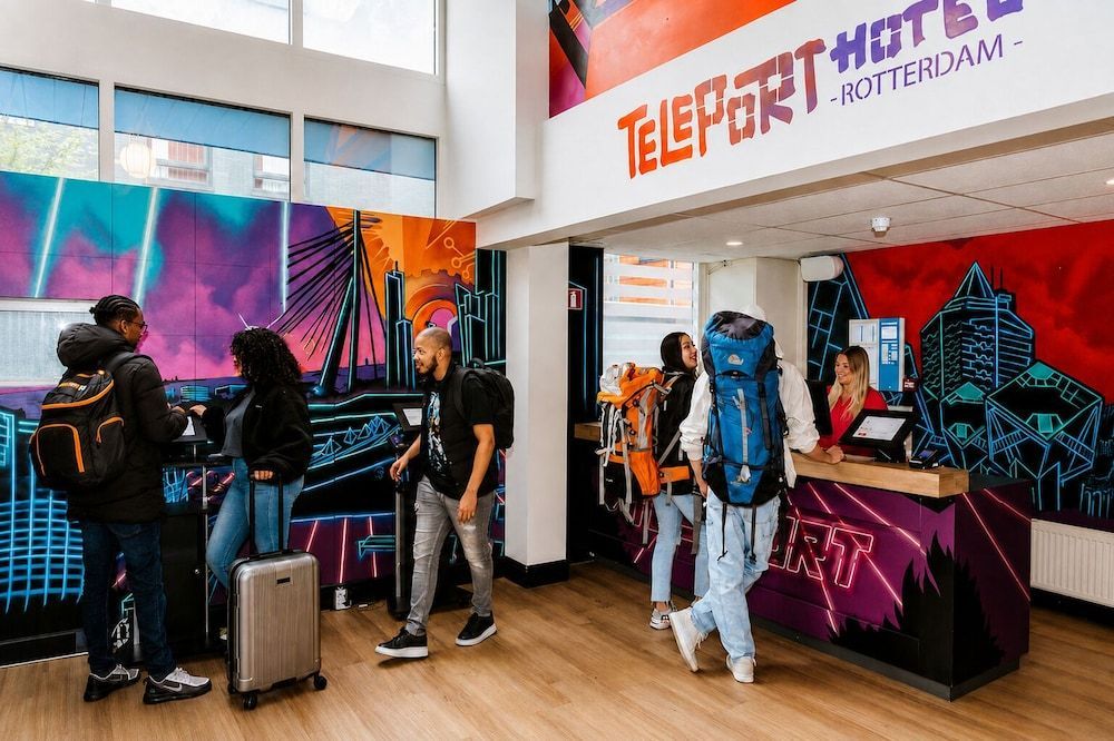 Rotterdam Teleport Hotel 2