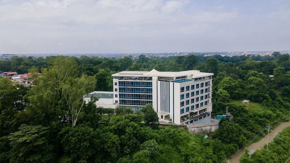 Bharatpur Garden Hotel 1