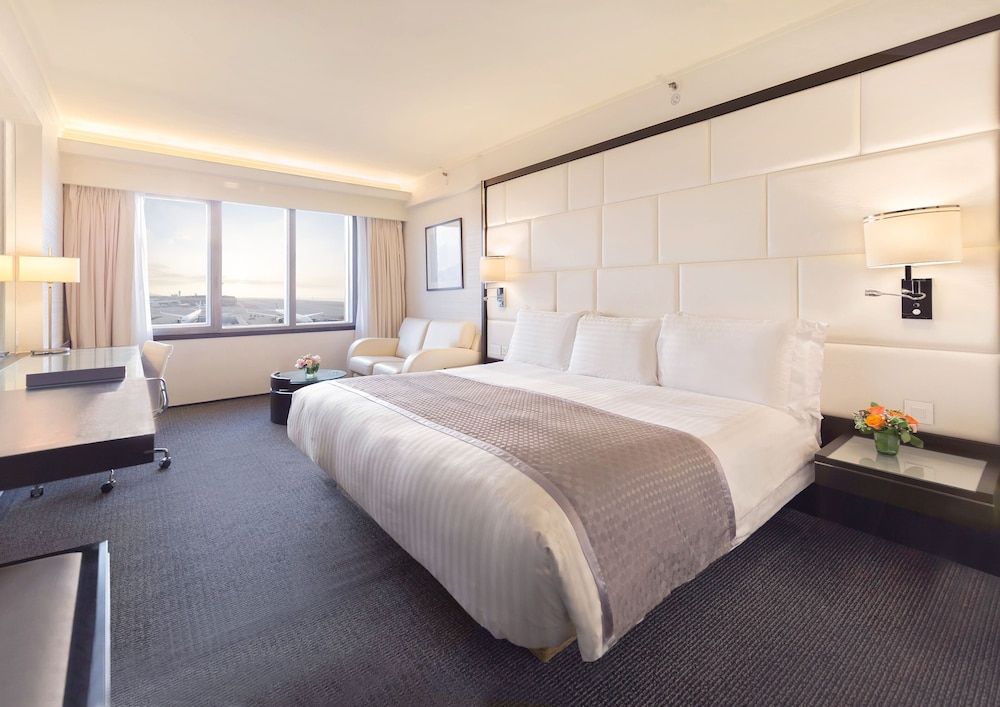 Regal Airport Hotel 1