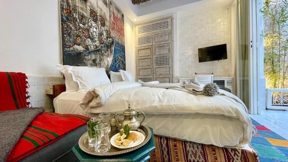 BCK Art Riad 1