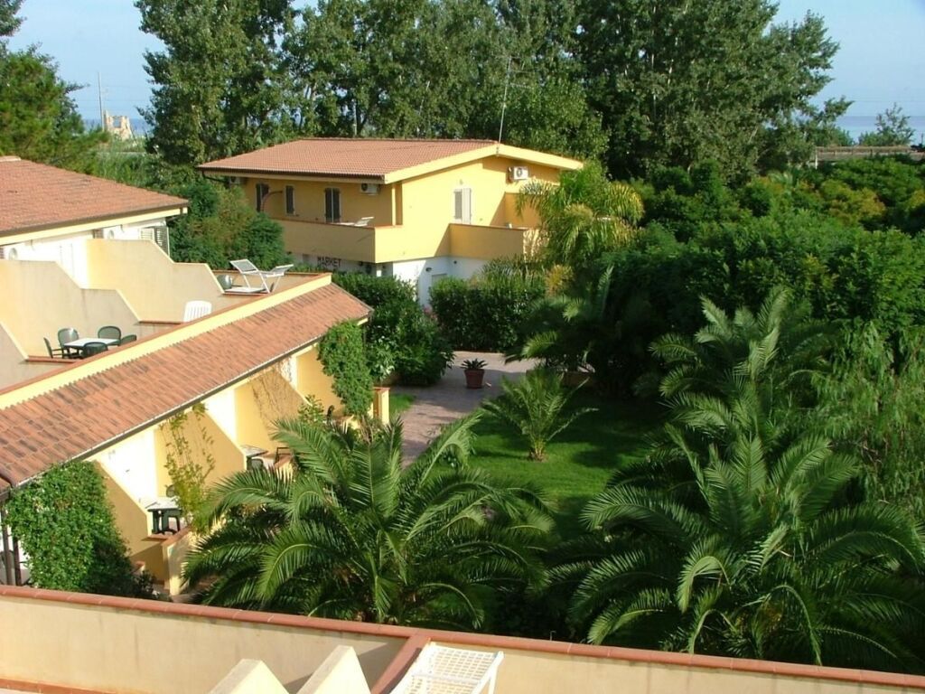 Green Garden Club 1