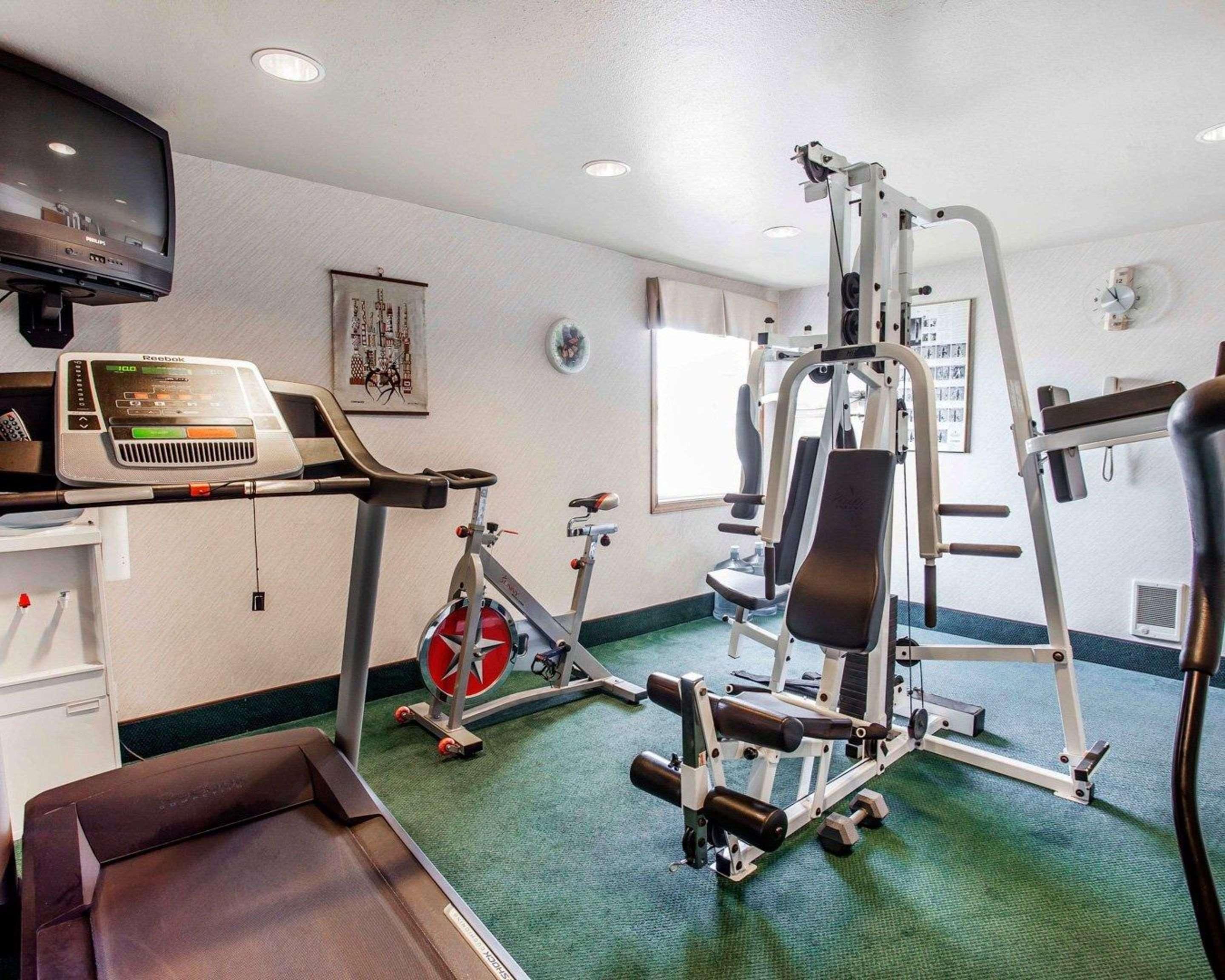 Naval Suites By FairBridge 1