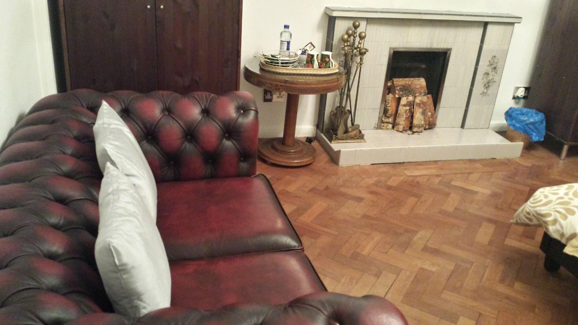 Guest House Ellipse - Whetstone 1