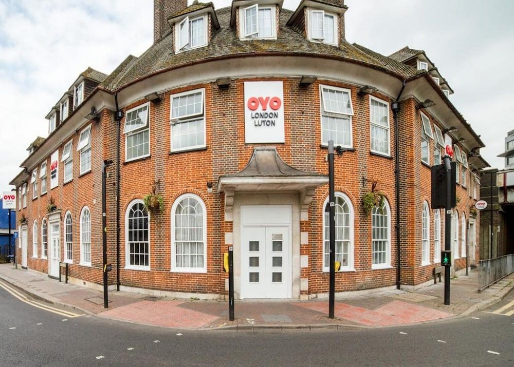 OYO London Luton 1