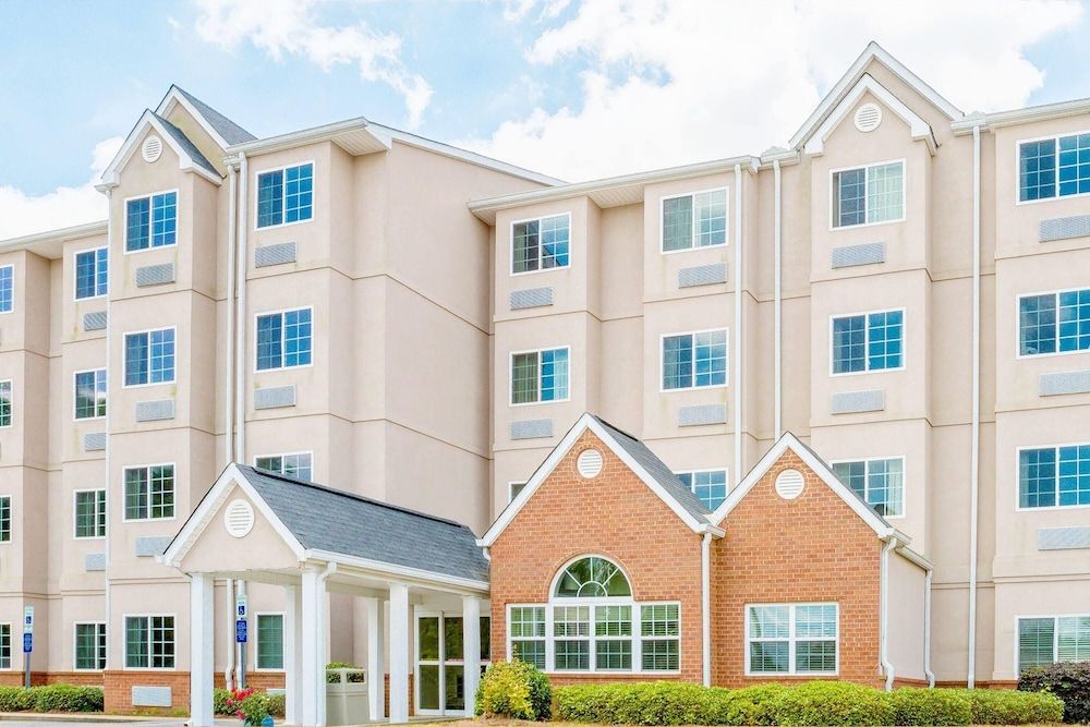 Microtel Inn & Suites by Wyndham Hoover/Birmingham 1