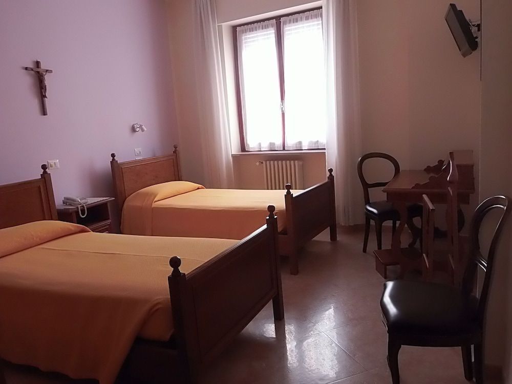 Casa Vacanza - Casa del Padre Nascimbeni 2