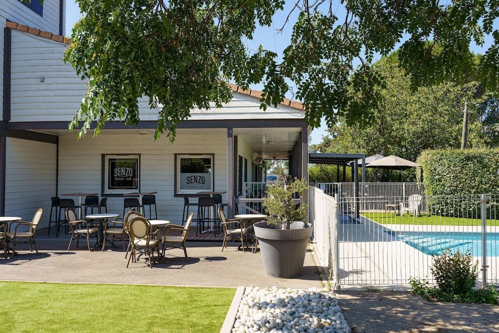 Brit Hotel Confort Manosque Cadarache 1