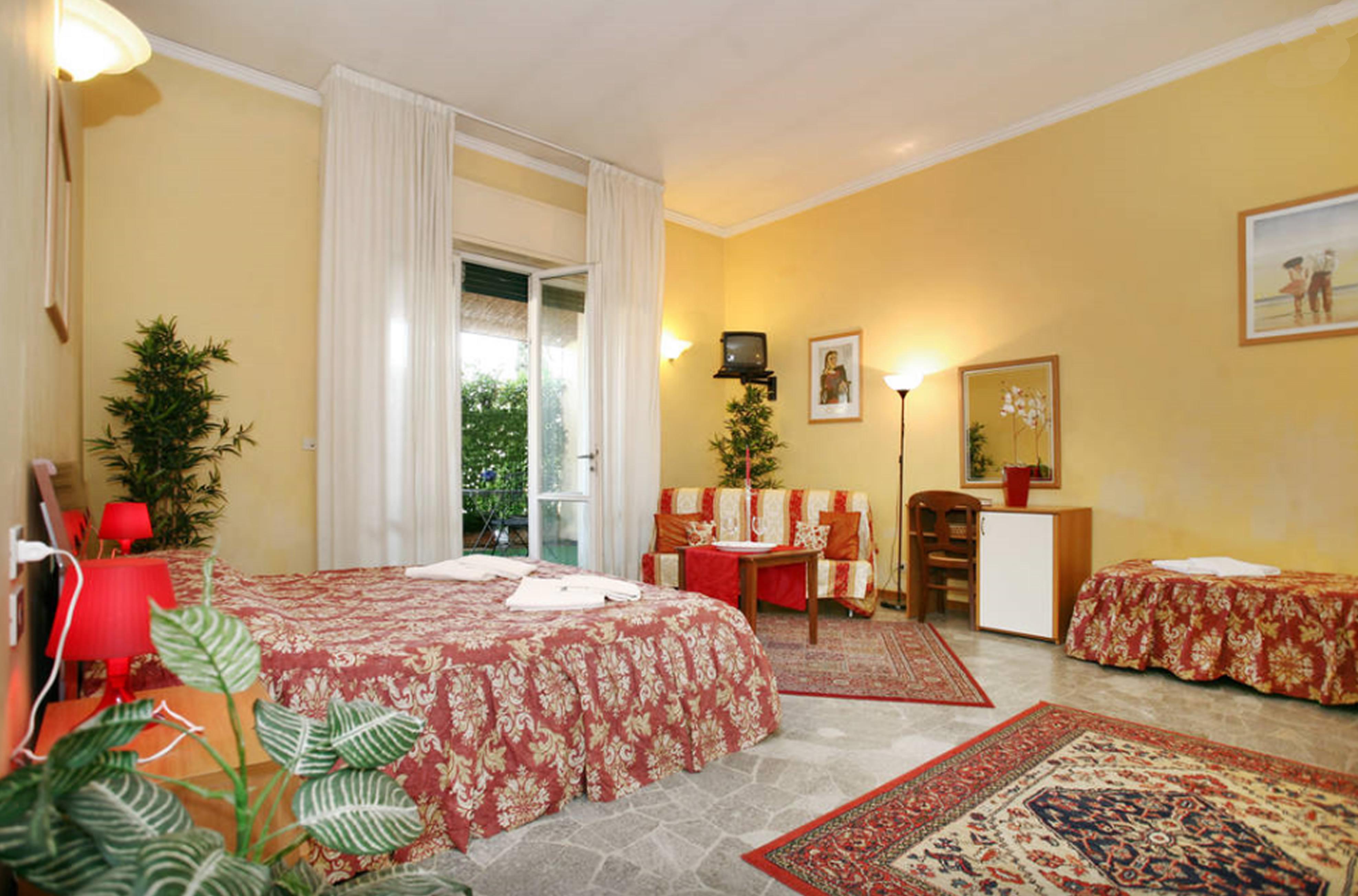 Argentiere Room Apartments 2